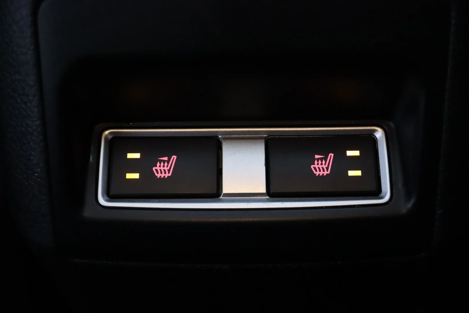 Car Image - 55PWxvxqSikE8RfGLmIEXc