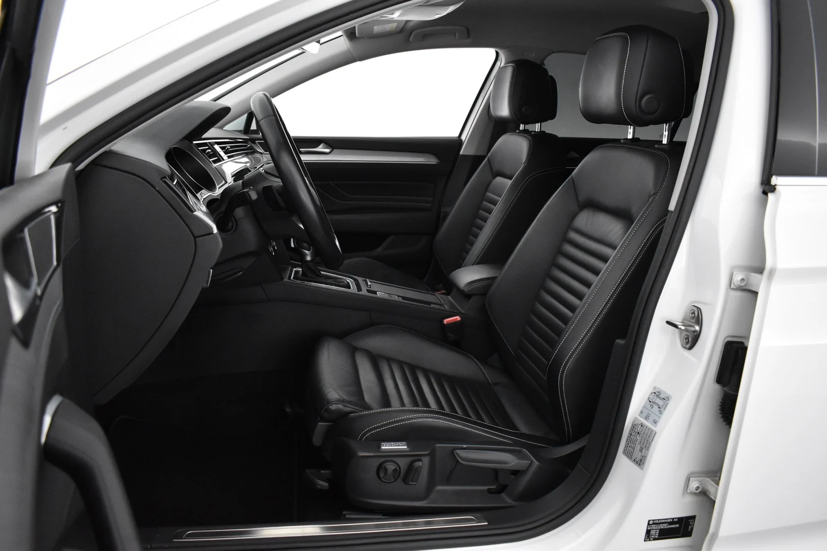 Car Image - 5kXnxKDKbmtKuM54jtUYa6