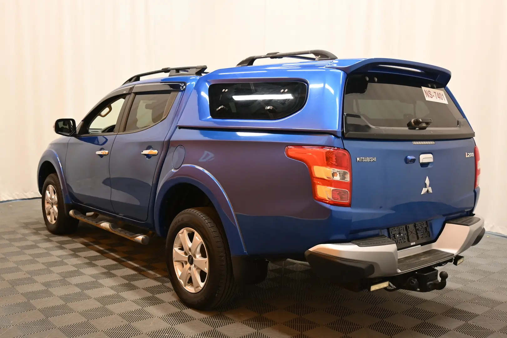Car Image - 3ynlMkcD7IYbDmWaYdHtzC