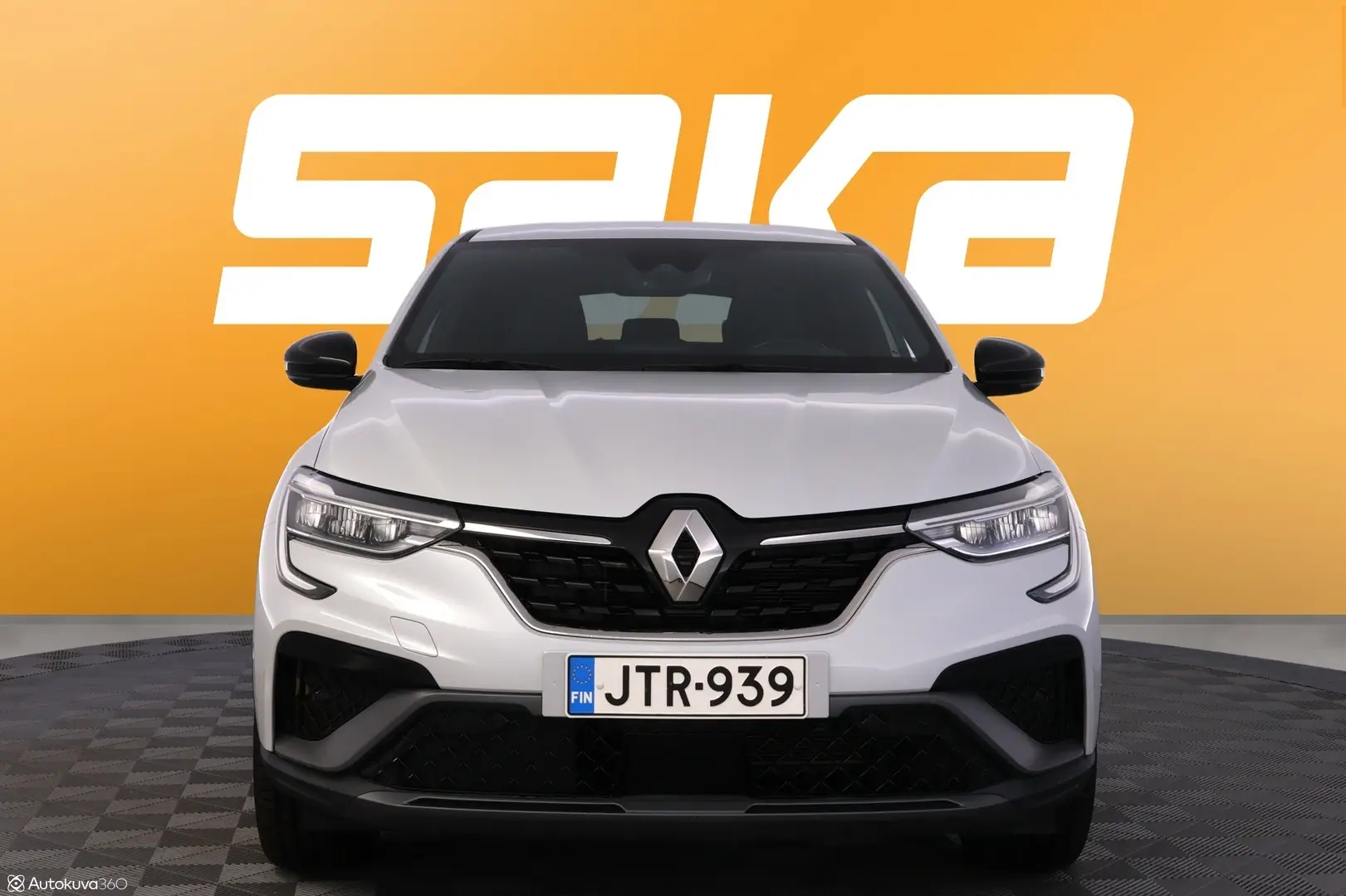 Car Image - 4E2Yx29YA9EcljVcLwJVe5