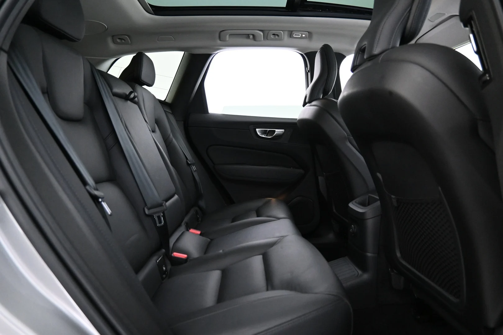 Car Image - 7H8YqNJGa8AgWoUQOa2jeu