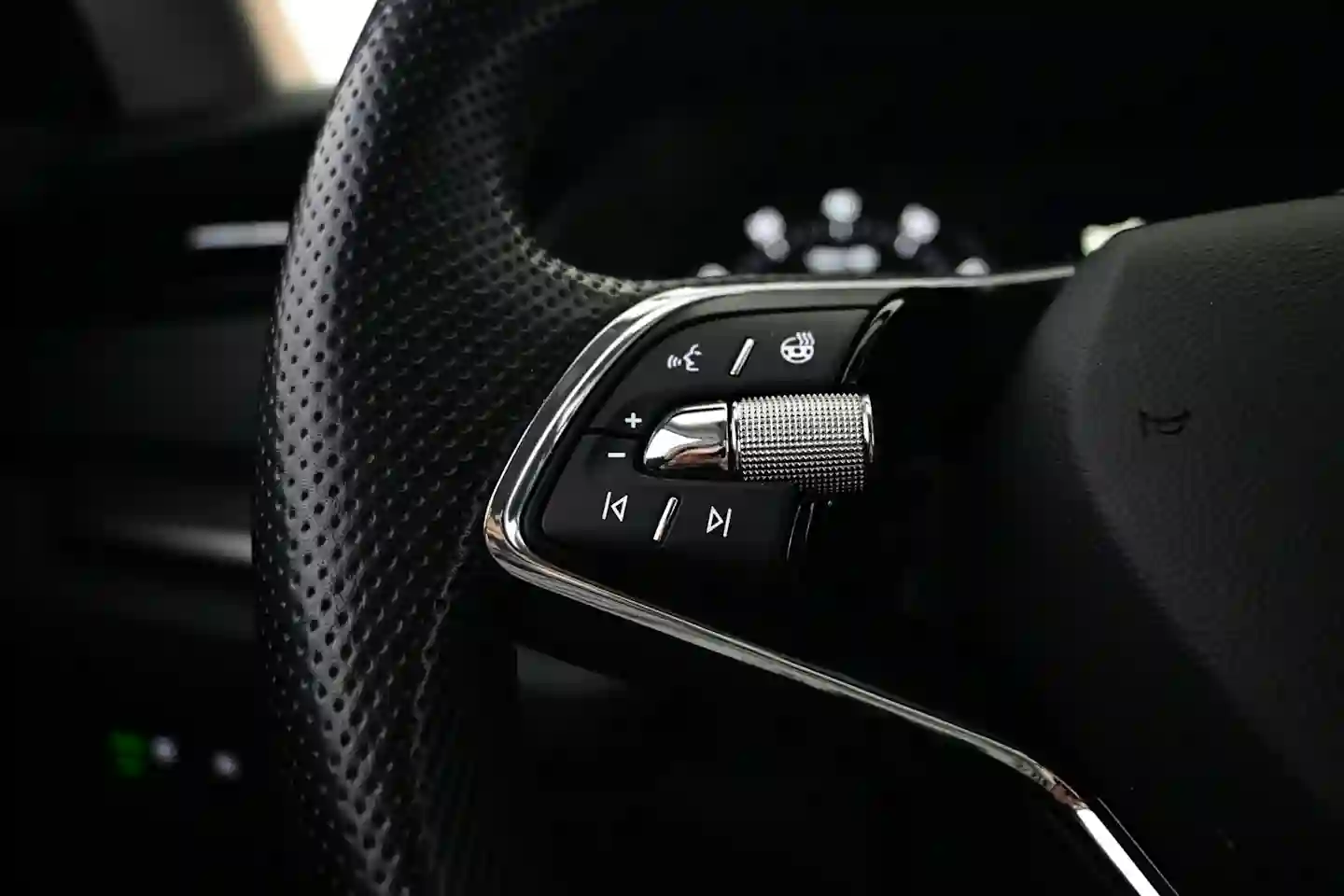 Car Image - 3uVMtxJLzb5wDMudNg5px9