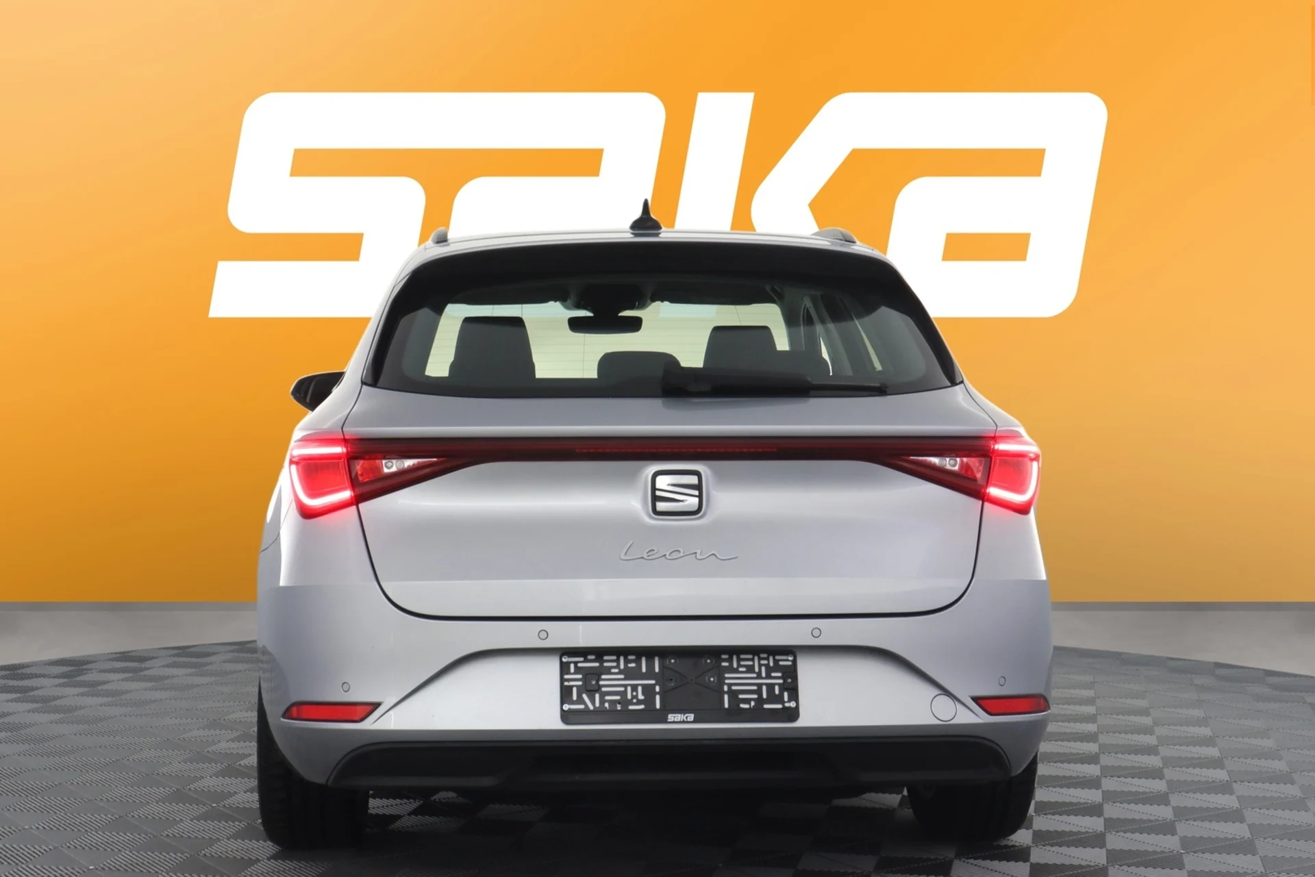 Car Image - 6AbqZGsTMTA8fTOLOS6JeK