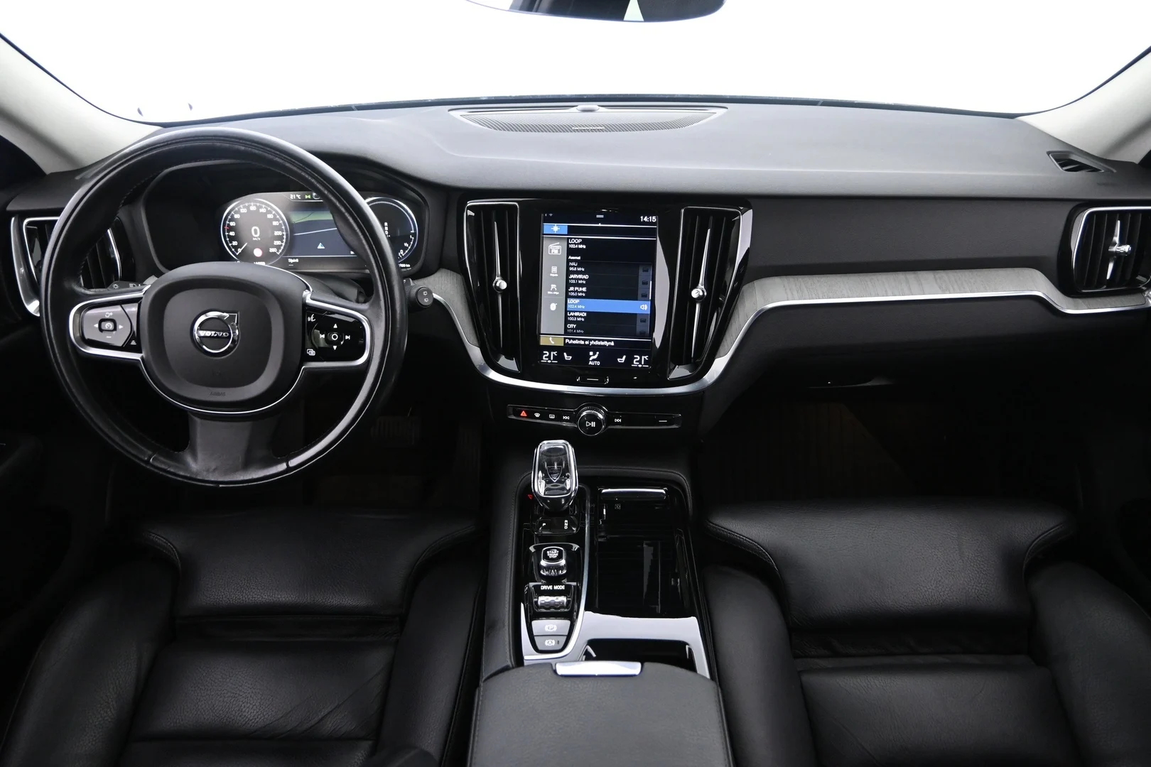 Car Image - 5SB8ZeXvJ8Wu8ZmbTx45Pv