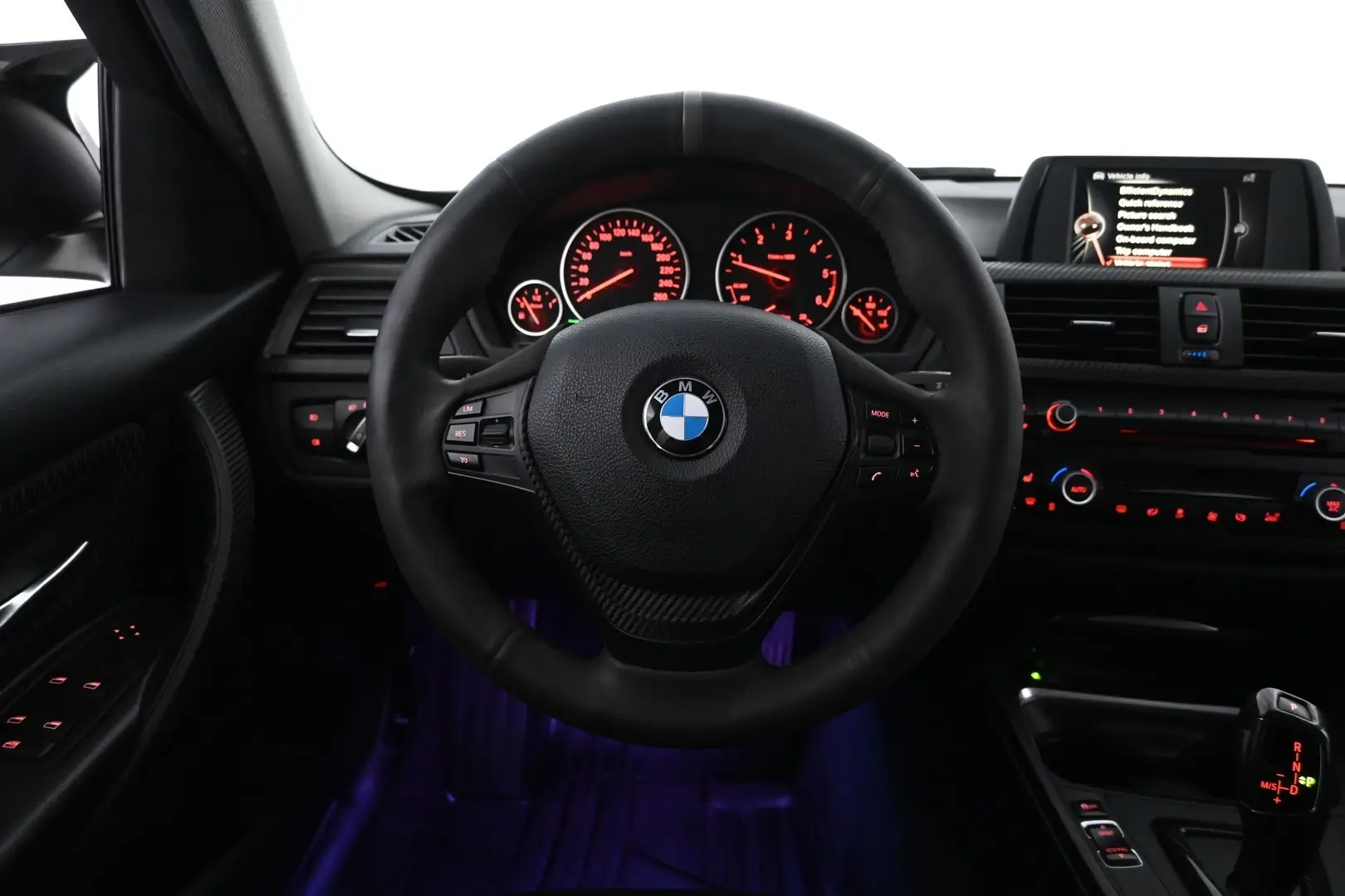 Car Image - 7MT97MbAW0URrDZC37RIU4