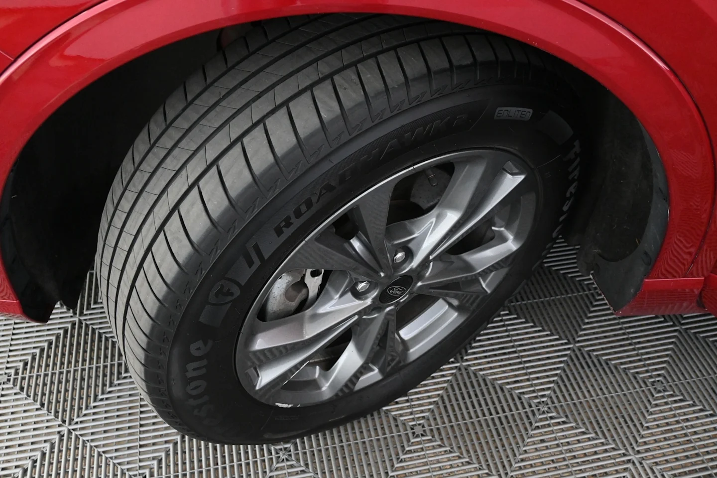 Car Image - 2ooH5lXekg79L5gwgmrIU7