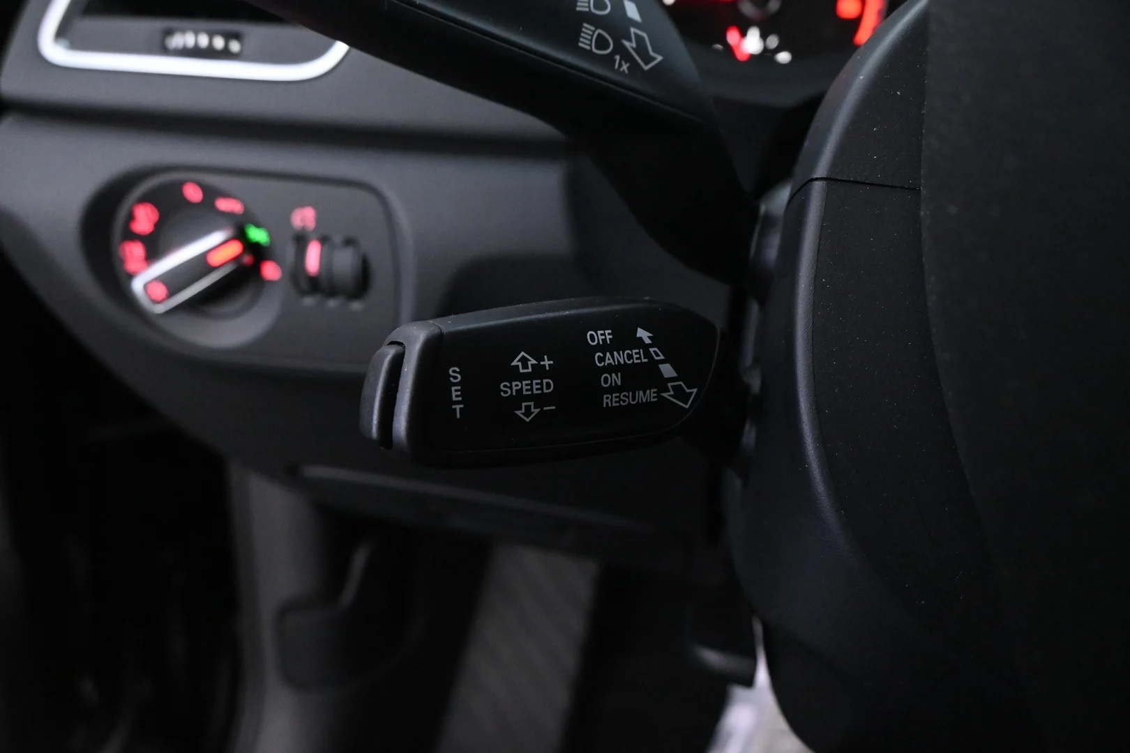 Car Image - 3yJ7OGM5kH5DaV2mzsMJQo