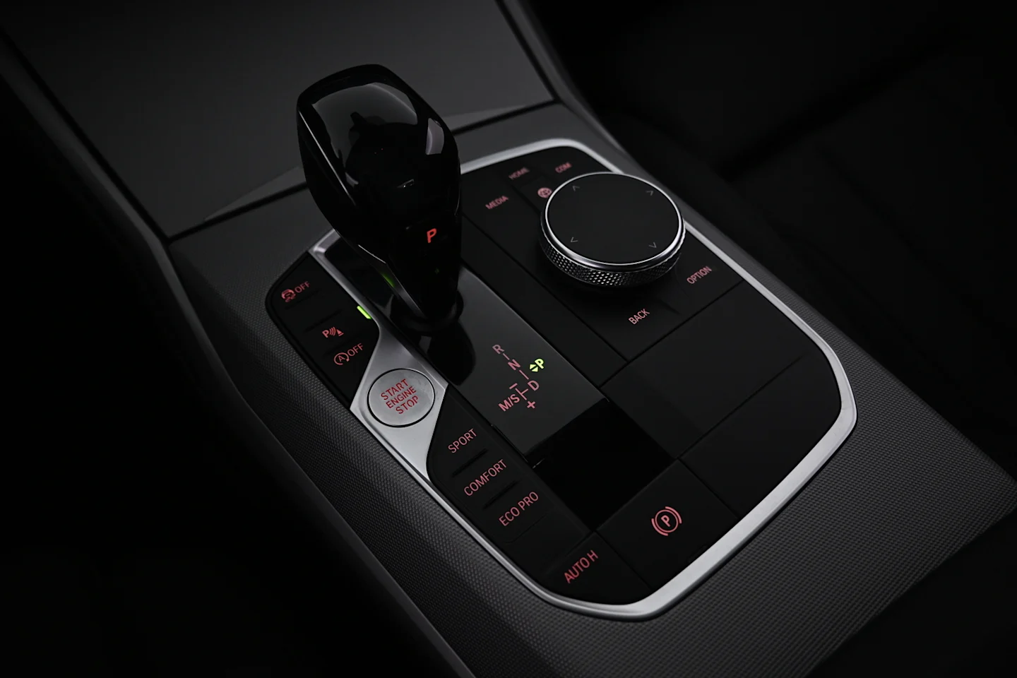 Car Image - oicI0oxzlmAR0Cd6Df4PG