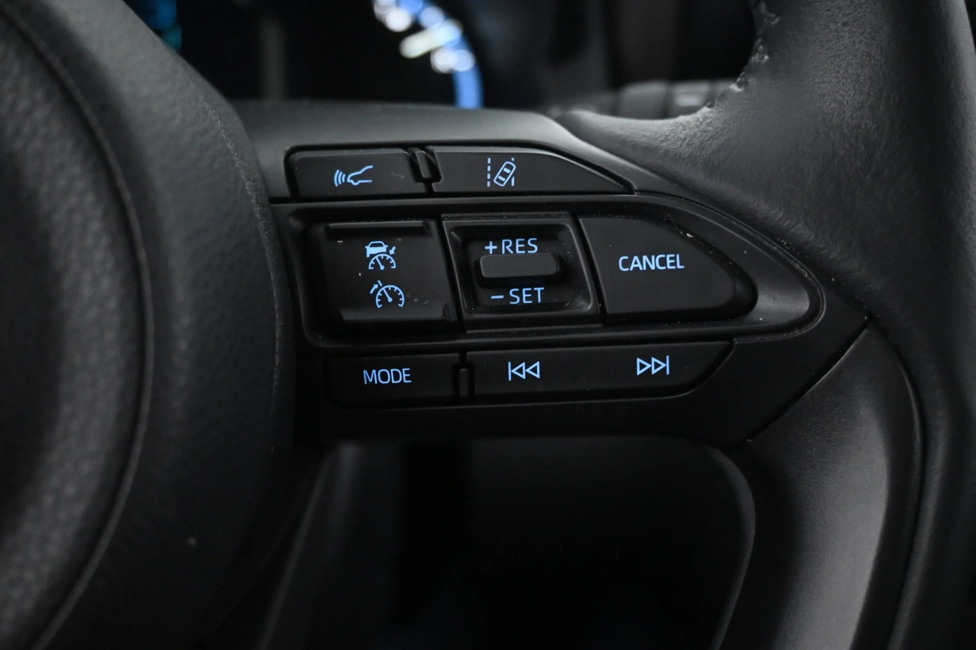 Car Image - 4T10aQh4bjSxNq5n50uB0Q