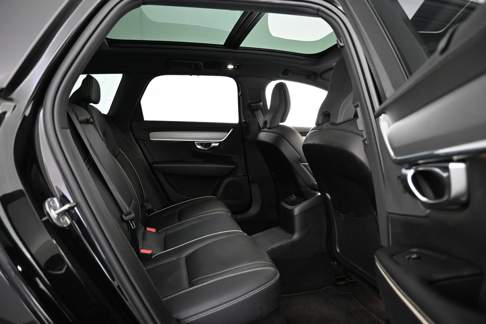 Car Image - 1KIEIAP31XAyyvyYxbInXv