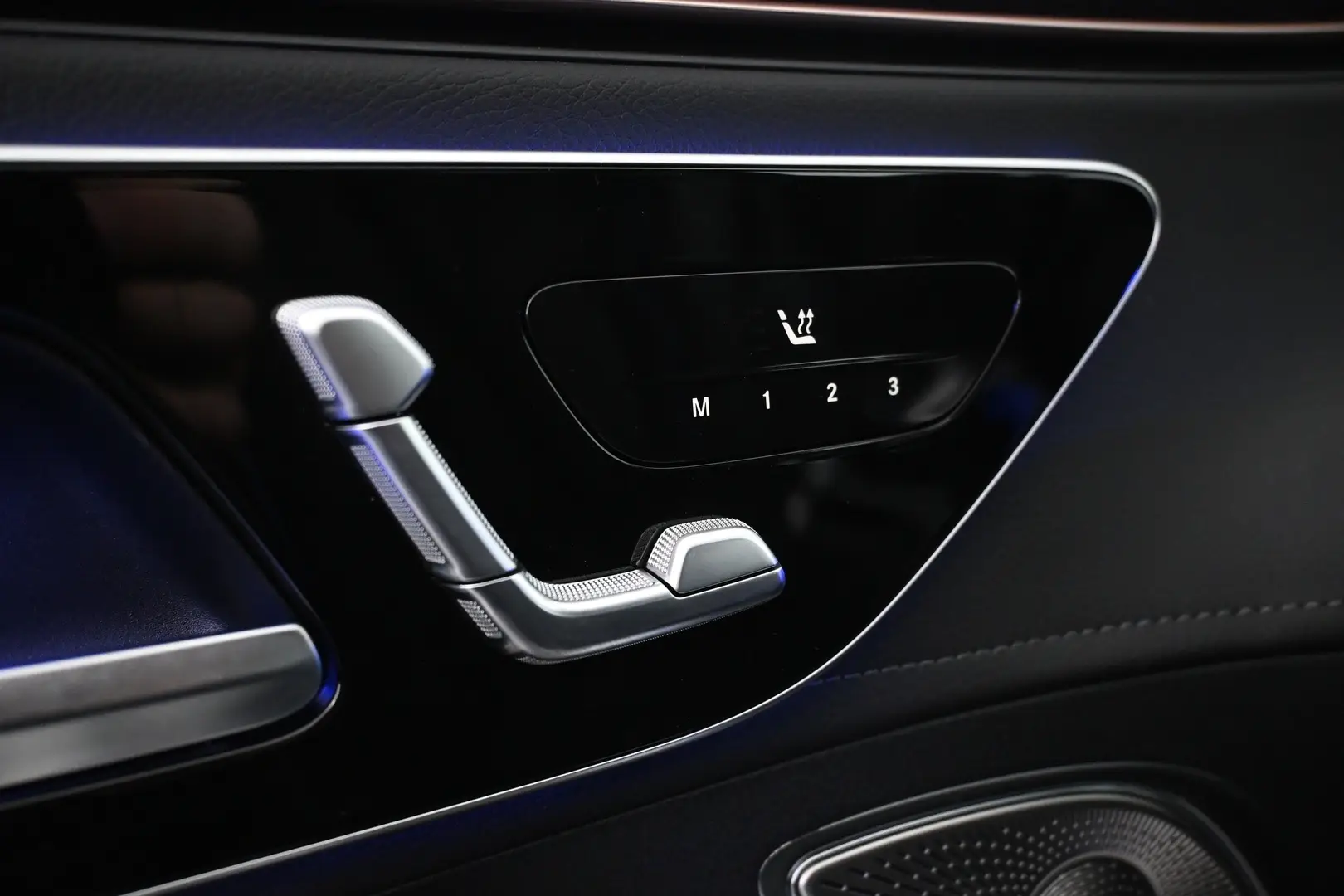 Car Image - 5cyc3LRwBeVt27FUuDIlYk