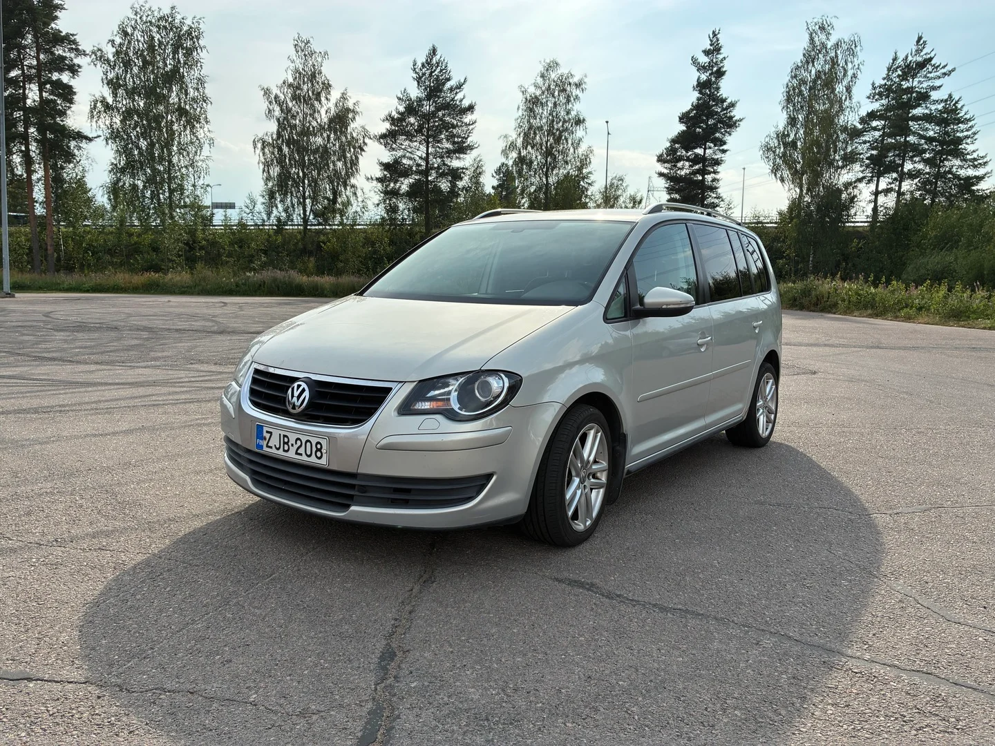 Car Image - 4eq8qZdhwv6Cpml7REv0x4