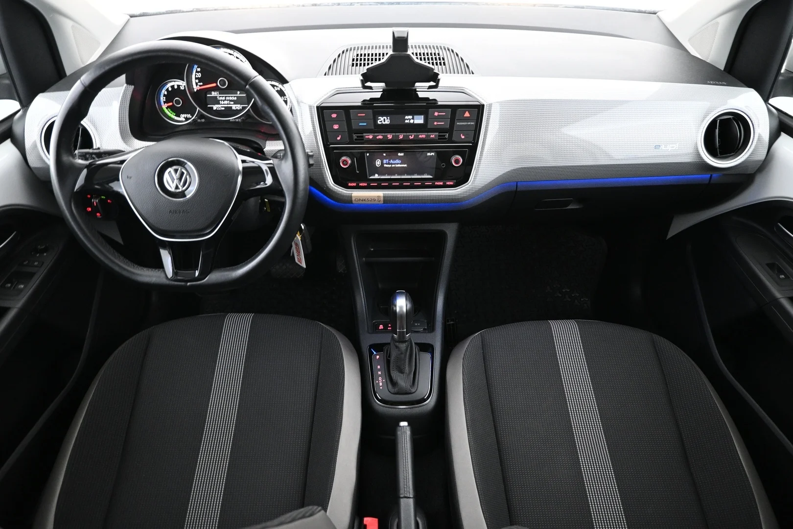 Car Image - 7wayDh6kTkpw9RPH8jUhjM