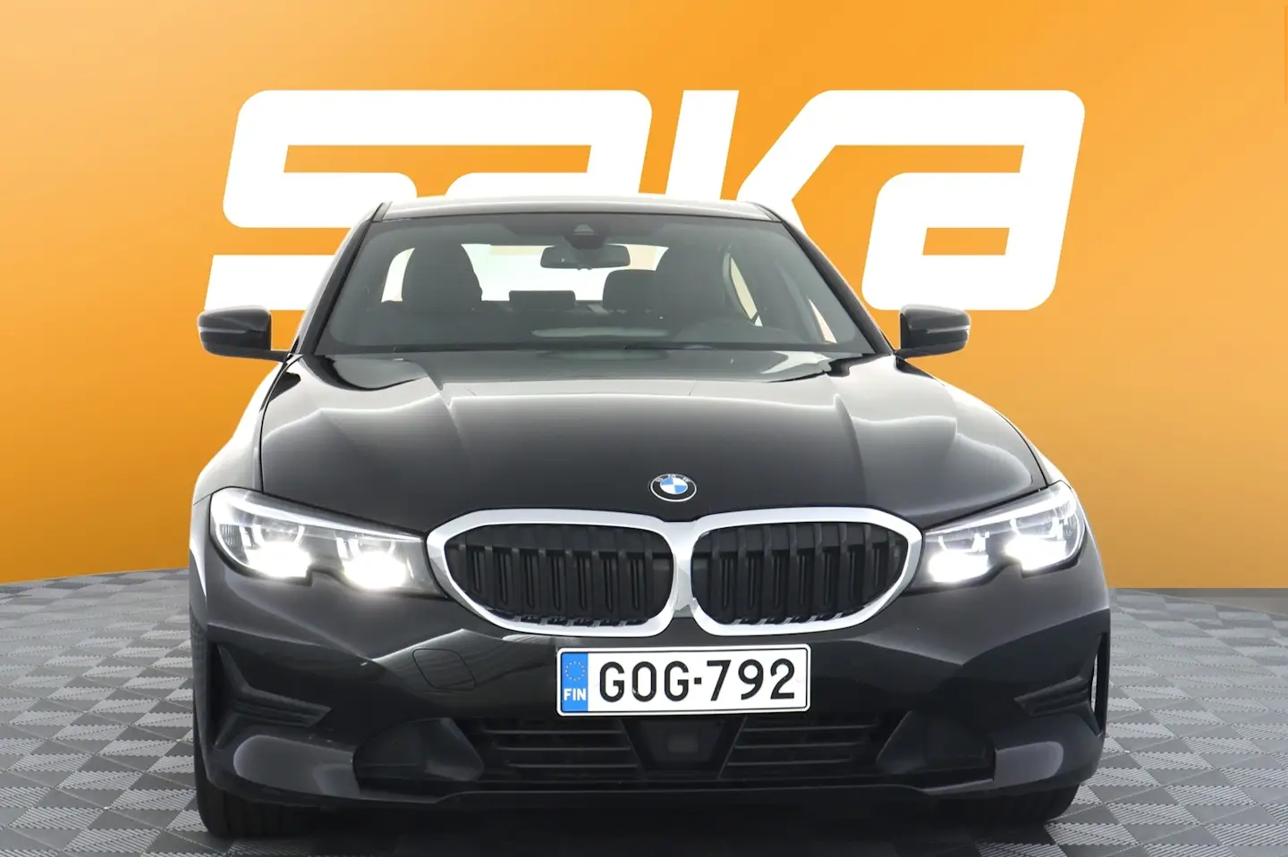 Car Image - oicI0oxzlmAR0Cd6Df4PG
