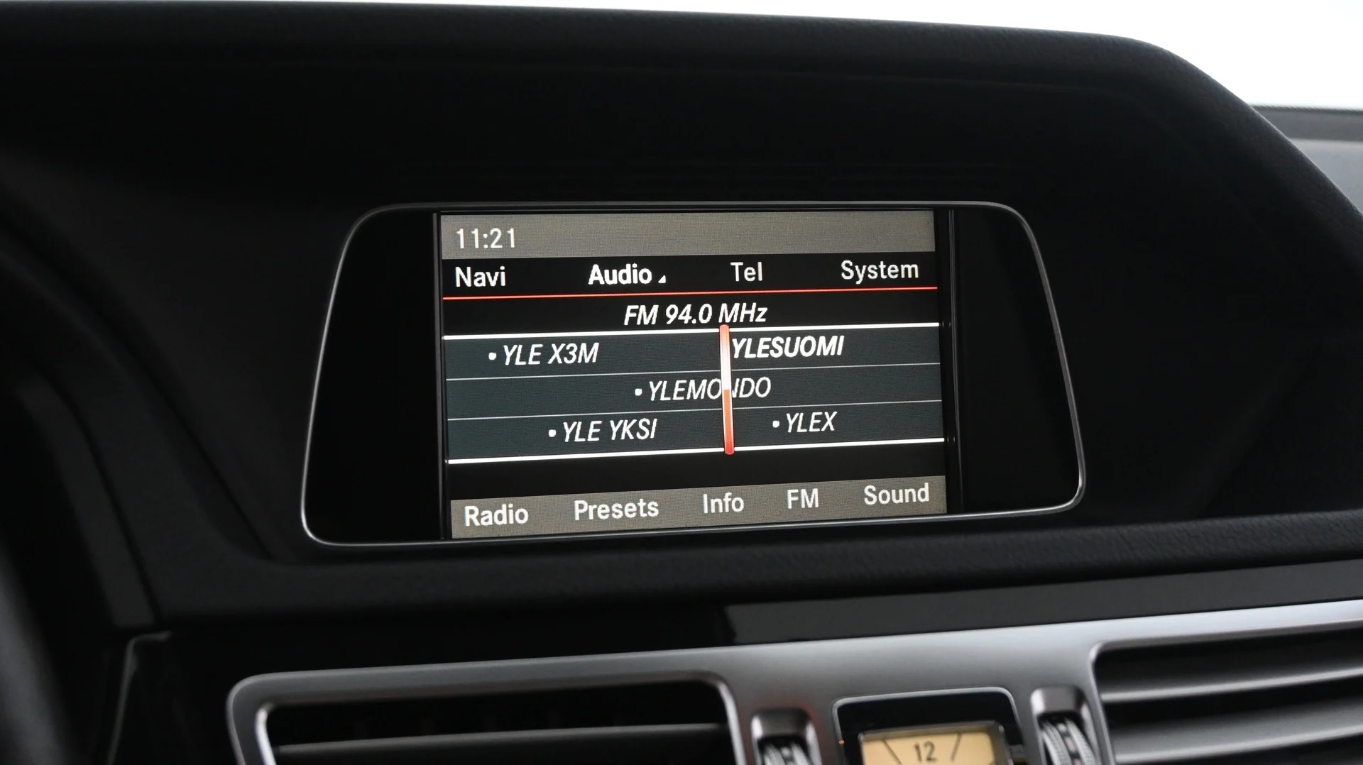 Car Image - 2mEZp0EECoVhoib6nIqfyI