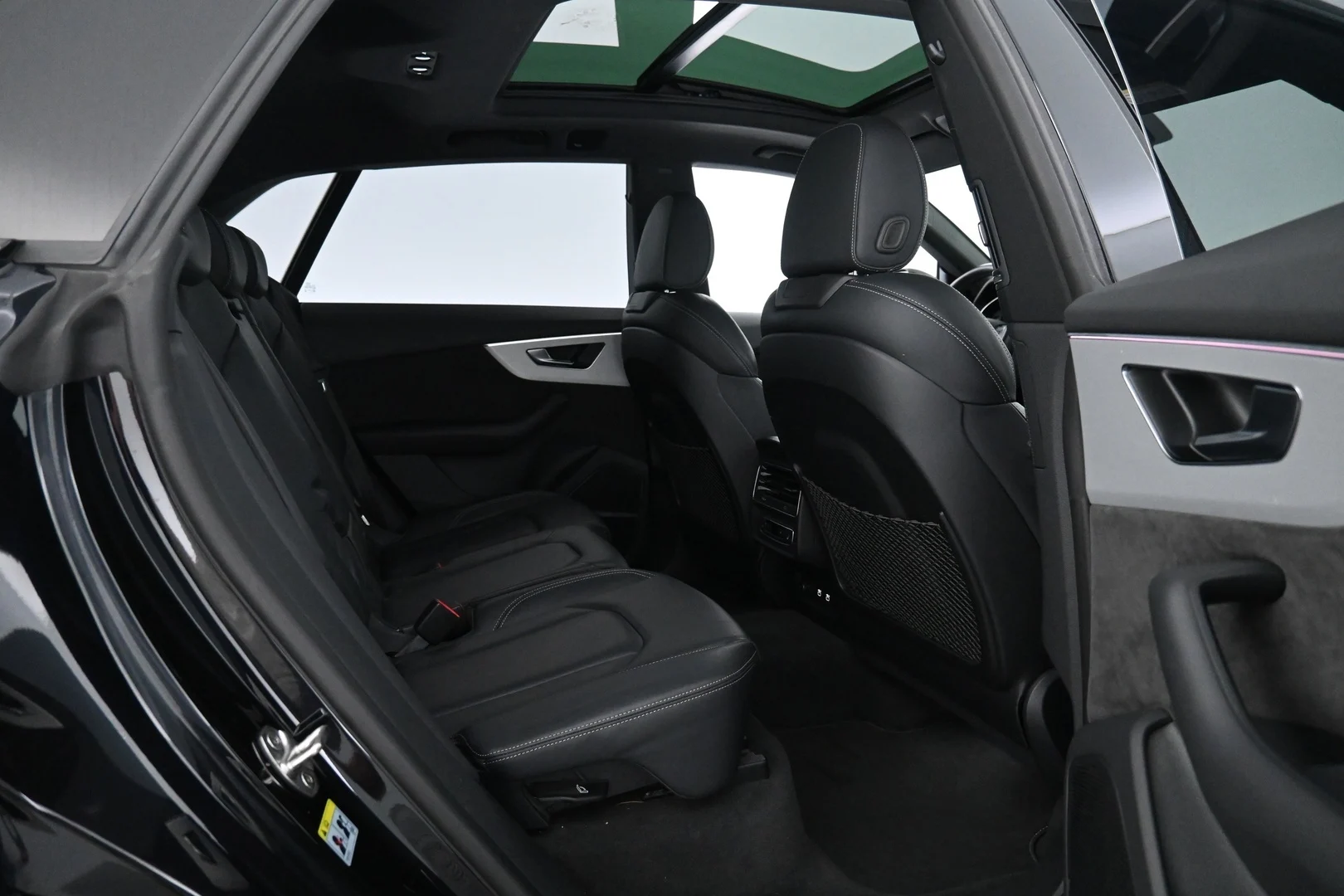 Car Image - 1qfI4qBRD05zFUSeRRjZOm