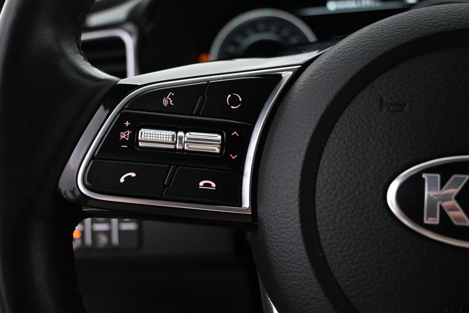 Car Image - 2UPOAuEwuul3RtR3RWdcyH