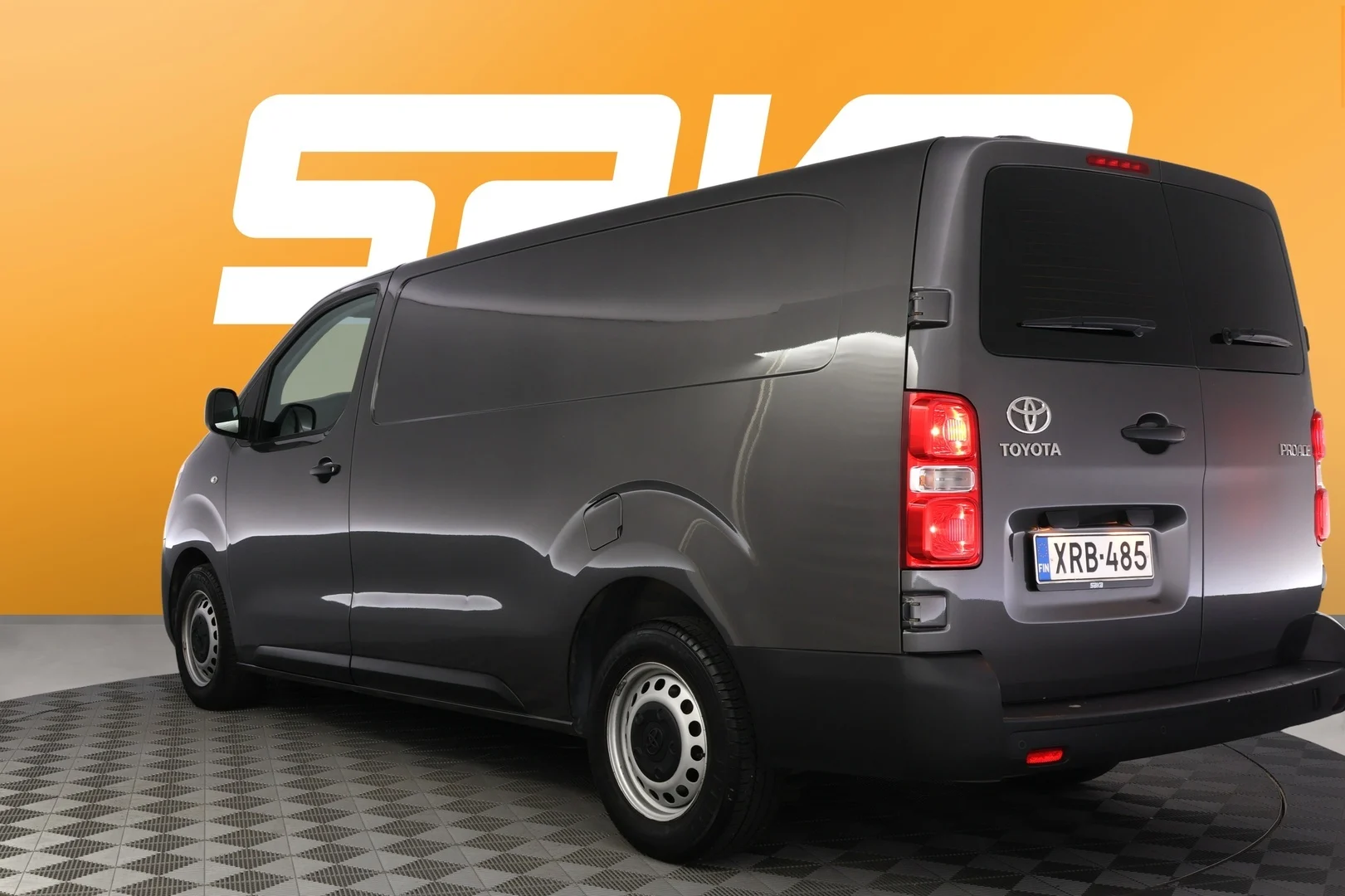 Car Image - 54n9neDxX7Dd7JbydJZxhR