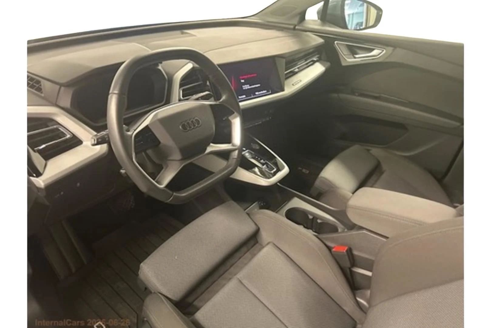 Car Image - wUnHAsqwA2dxxanTCayYs