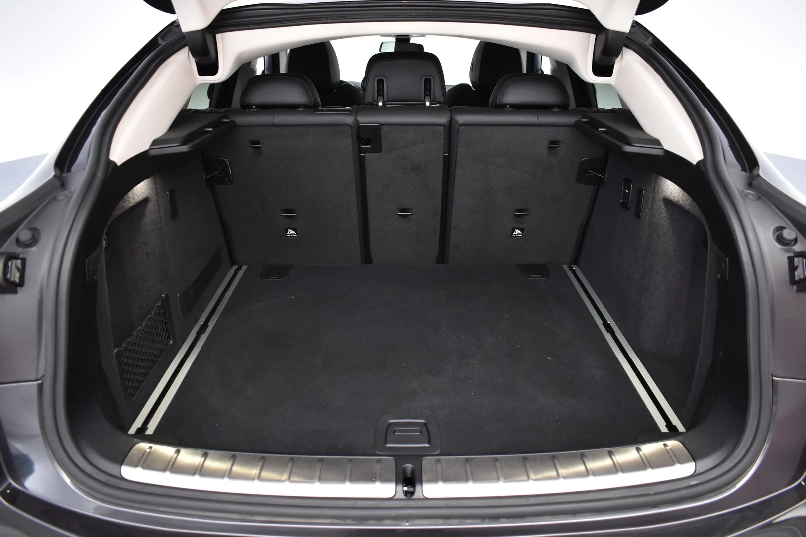 Car Image - 4dNVP0rMG39q8JESkqjCt4