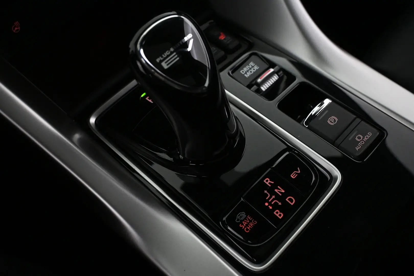 Car Image - 60vO5Q38GkaVIcVXb3hBFM