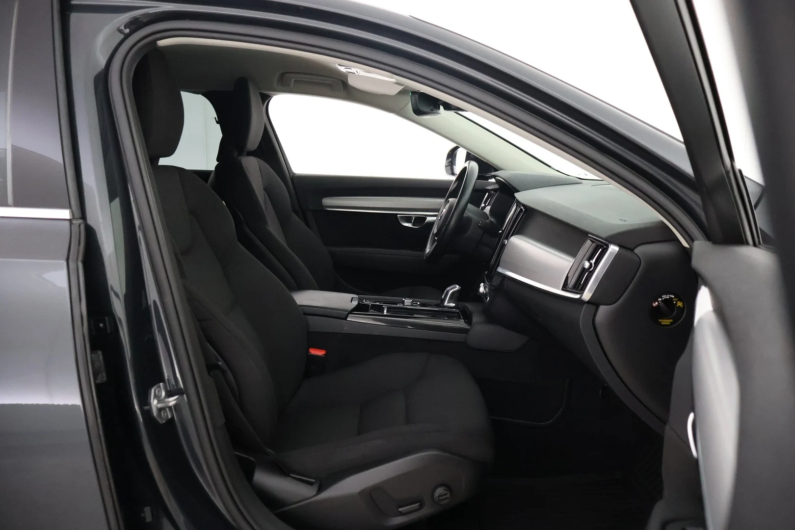 Car Image - 5pYcZLHqQvjZT1u6wNxLDa