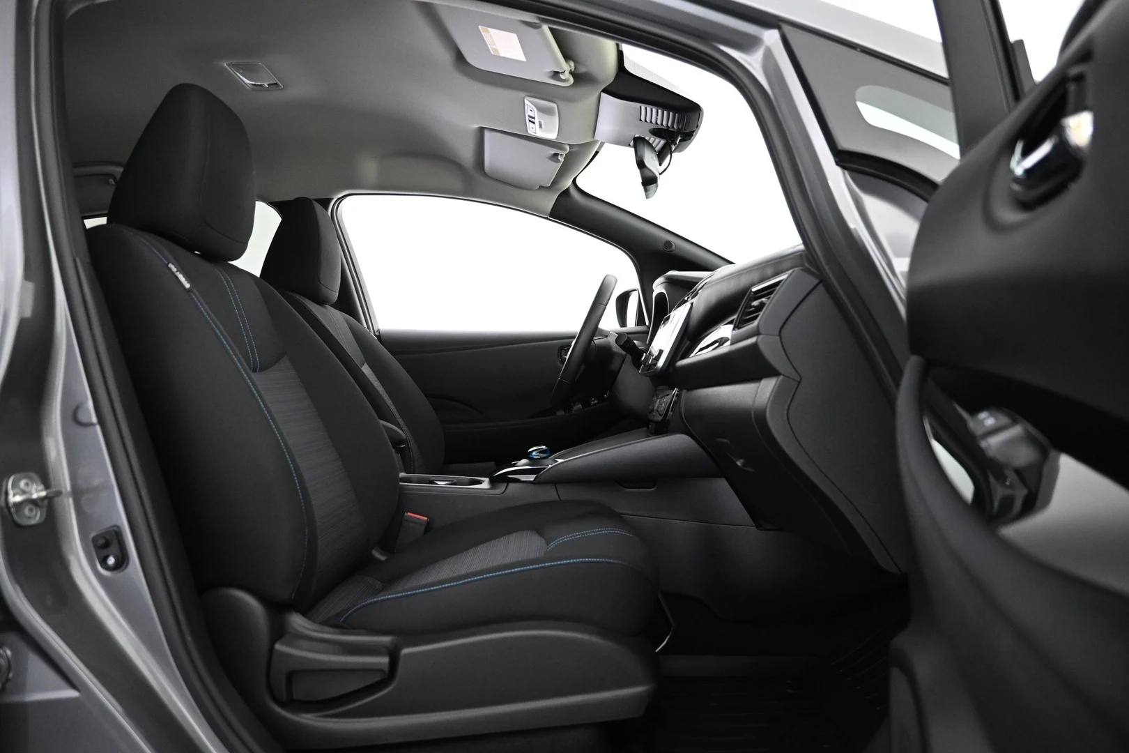 Car Image - gGMsWU4B3iZByT3f7Poyj