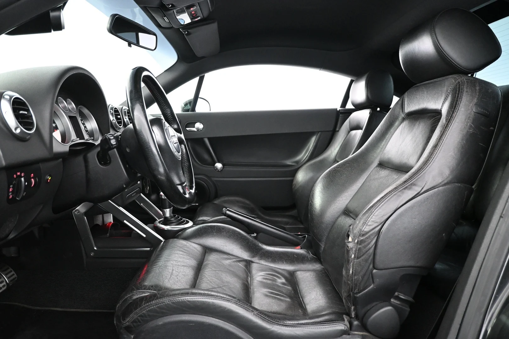 Car Image - 6VxtQi8Kj6qOXzelgtaZ67