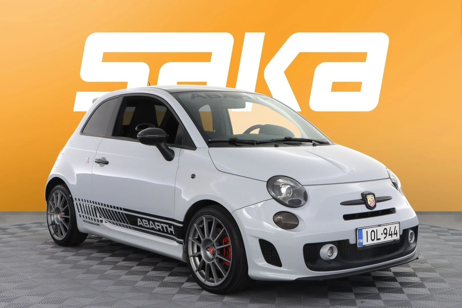 Car Image - 1heOReNjRfnzycN6M9mNVp