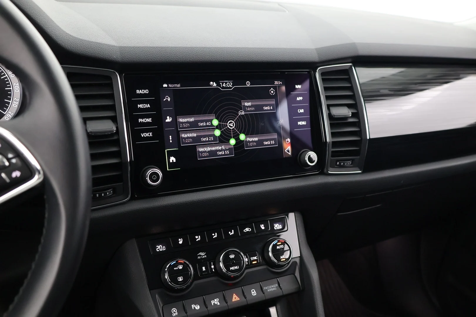 Car Image - J7rcaXnQawWLJkYEC69pM