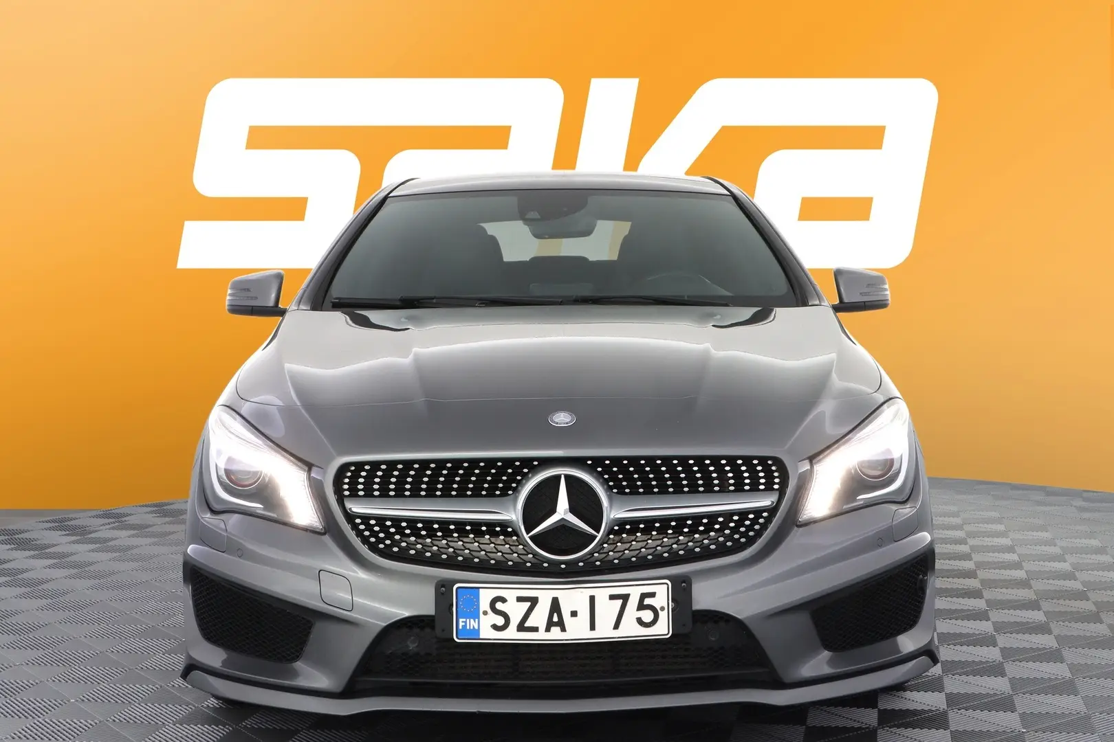 Car Image - 2SwKqRcRaUFfAt1ioTcqmF