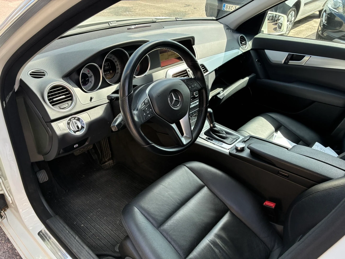 Car Image - 2HiiXLhvZCz2KS7G0jc2kR