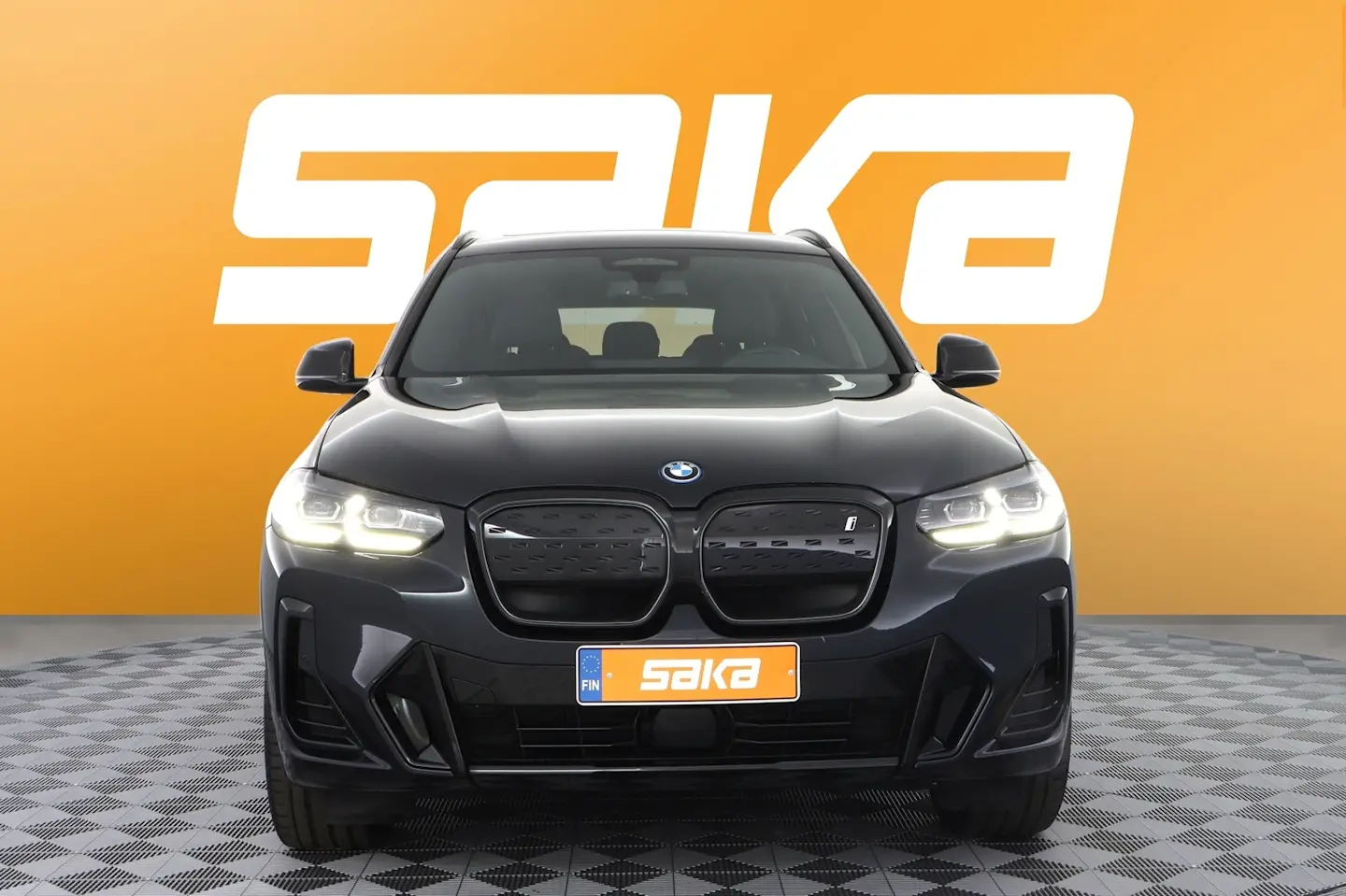 Car Image - 6iLASqGFR5Weqnzj4Jpbcc