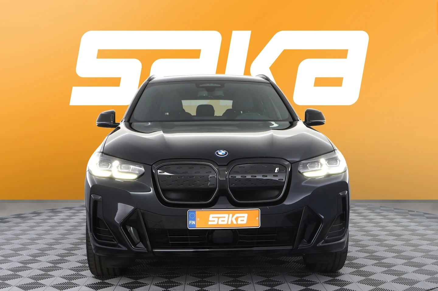Car Image - 6iLASqGFR5Weqnzj4Jpbcc