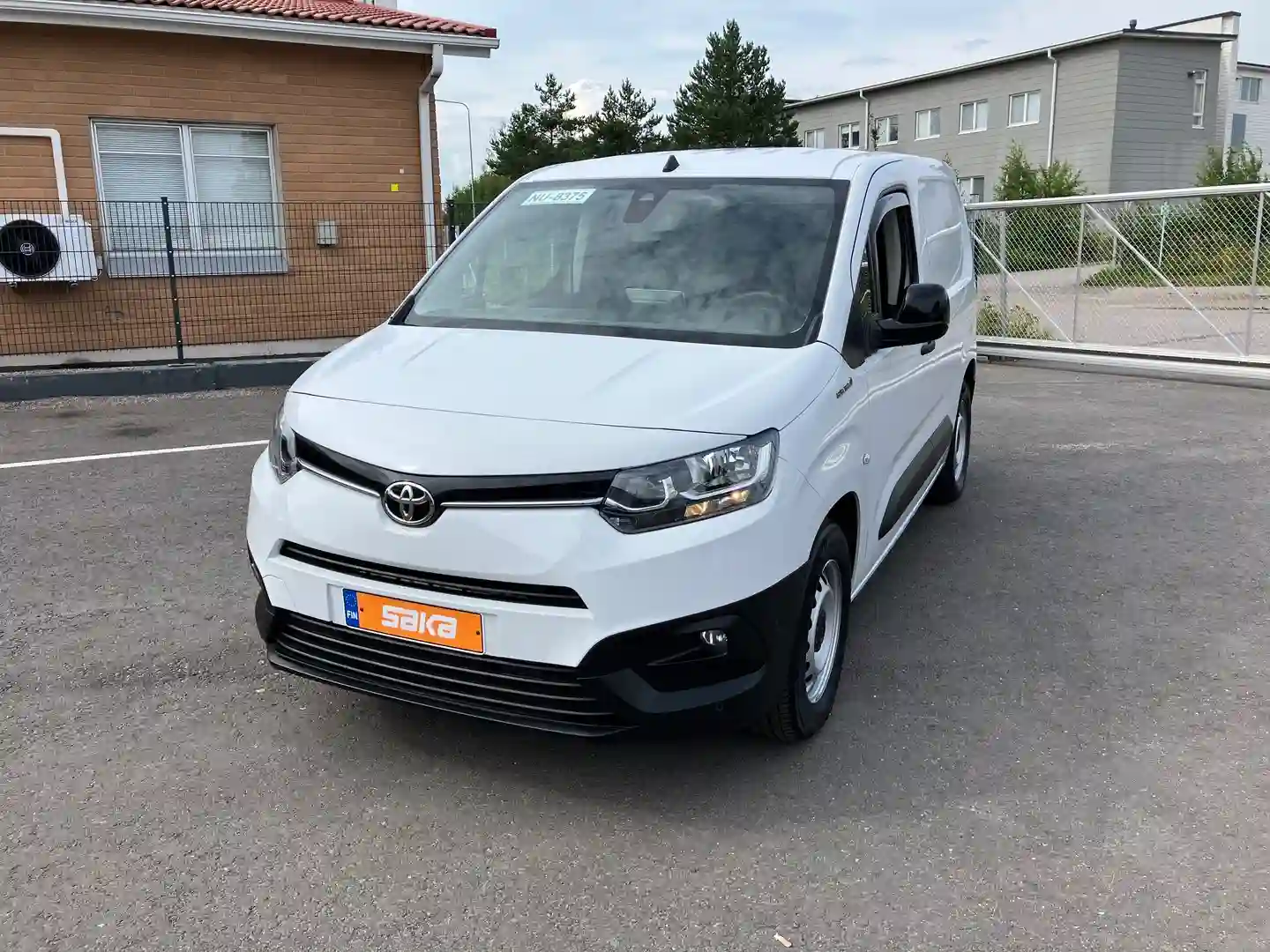 Car Image - 4vacUBNpQjJUW5o8N02KVK