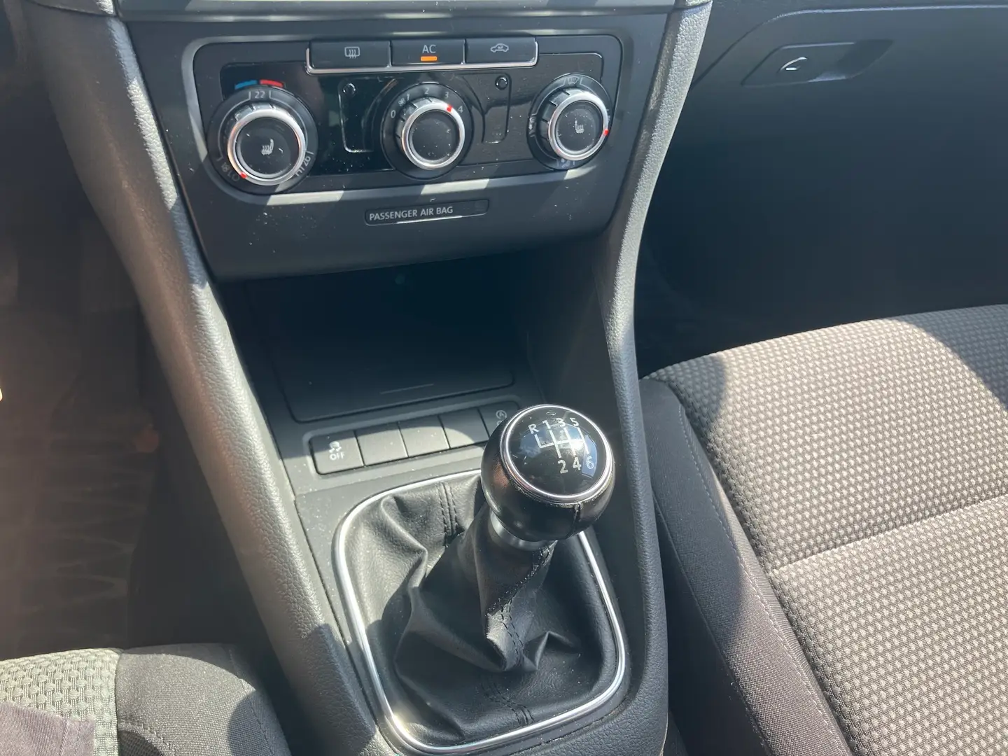 Car Image - 19Sc2dUfjPYSDBUp6O8NiR