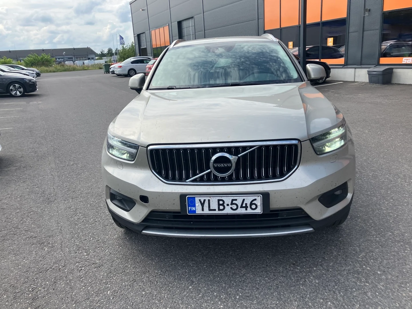 Car Image - 6PCozKguEvCtYHEvqdO3oS