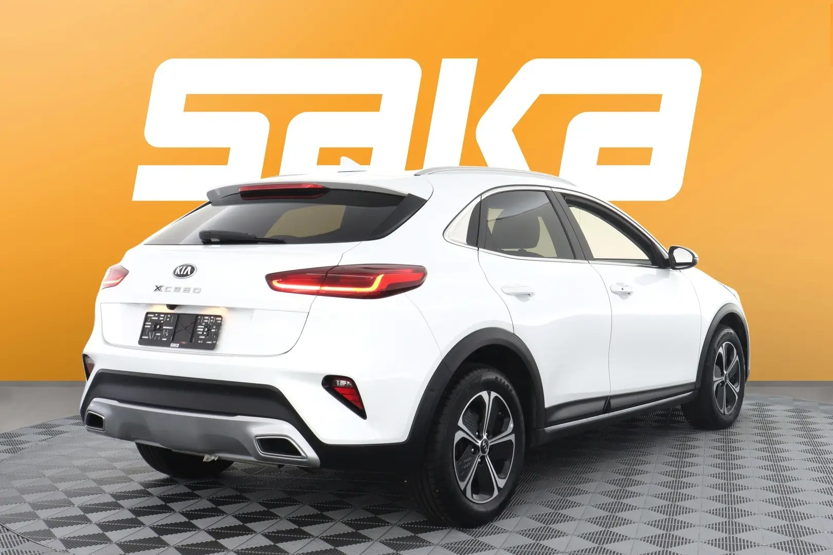 Car Image - MIKrd9A73NC8GoyEkoMG7