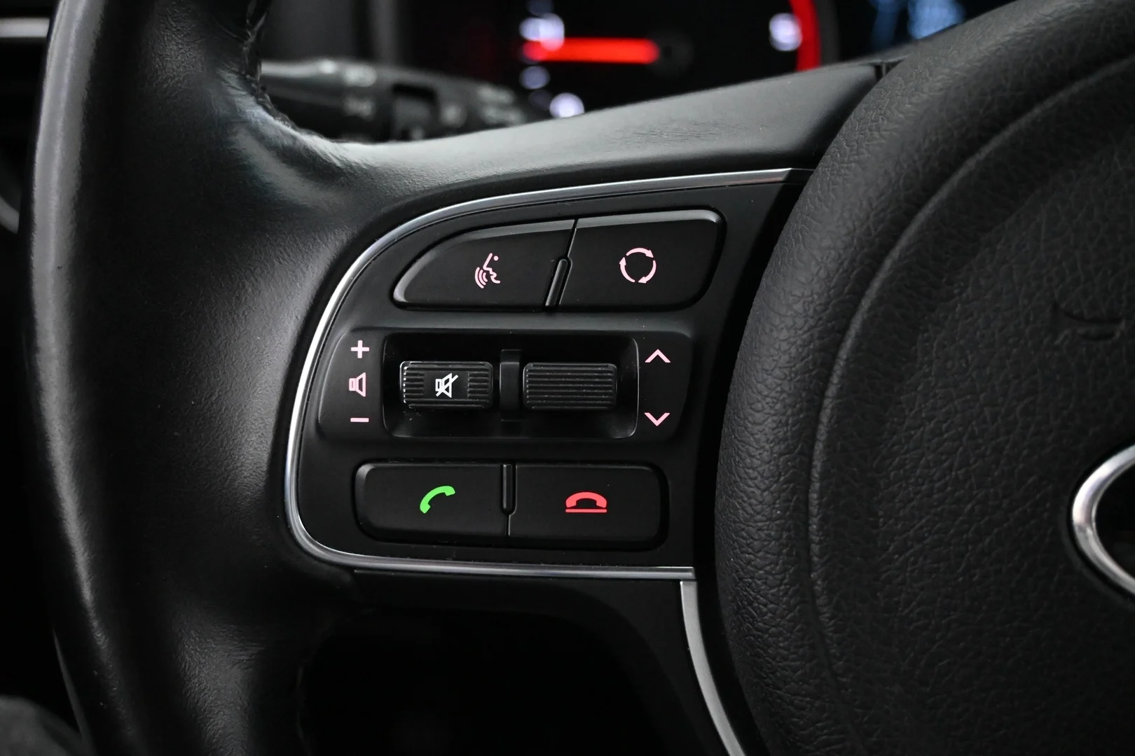 Car Image - 41gk8OyZEOoQEBfnRYl8gZ