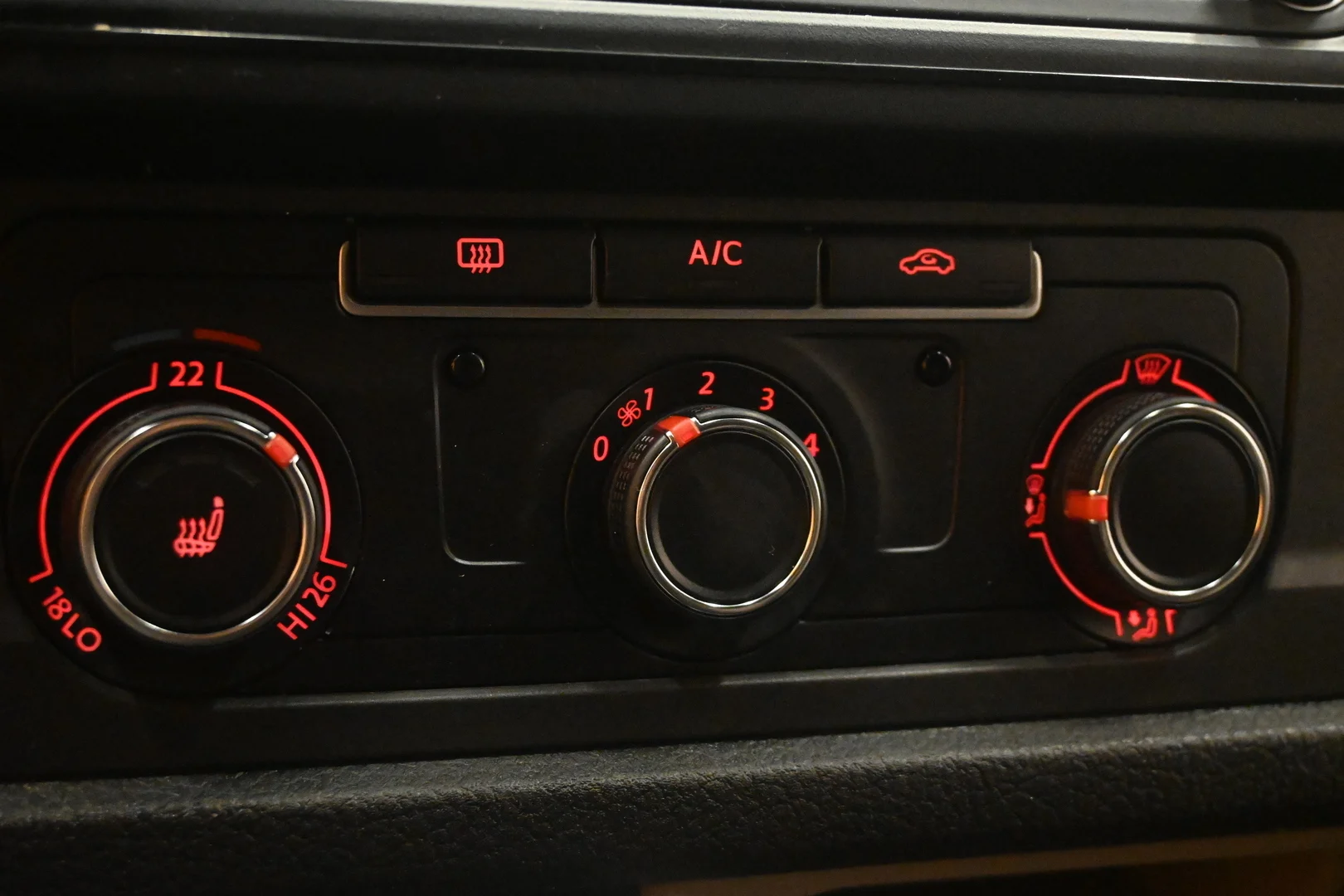 Car Image - 3A4bgaZucS8xOsNmjM6XXW