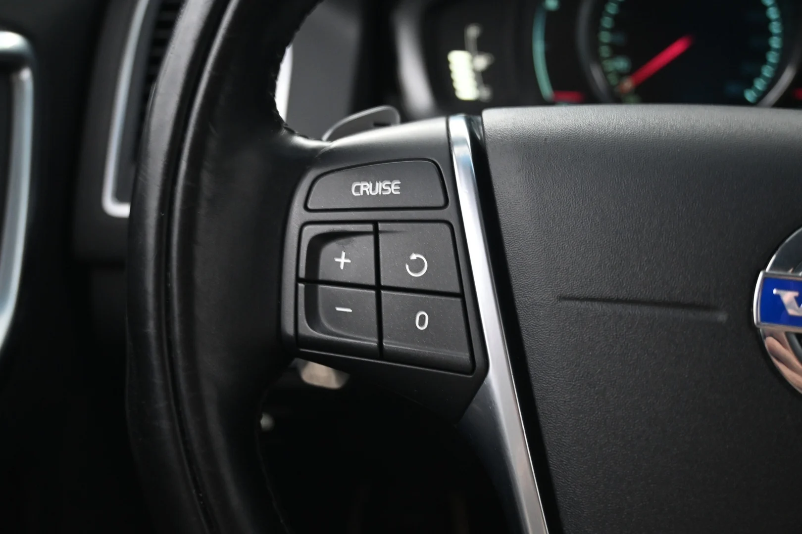 Car Image - 6xTPBLbjSDrELKyGszYPS3