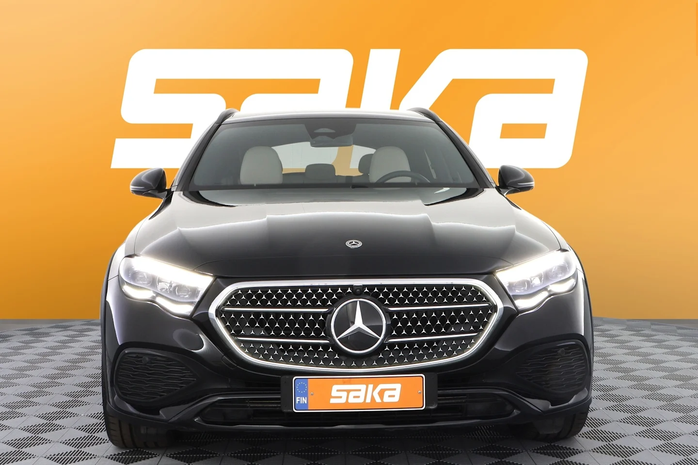 Car Image - 2ImFPf8tgl2CANfiQ9mrq3