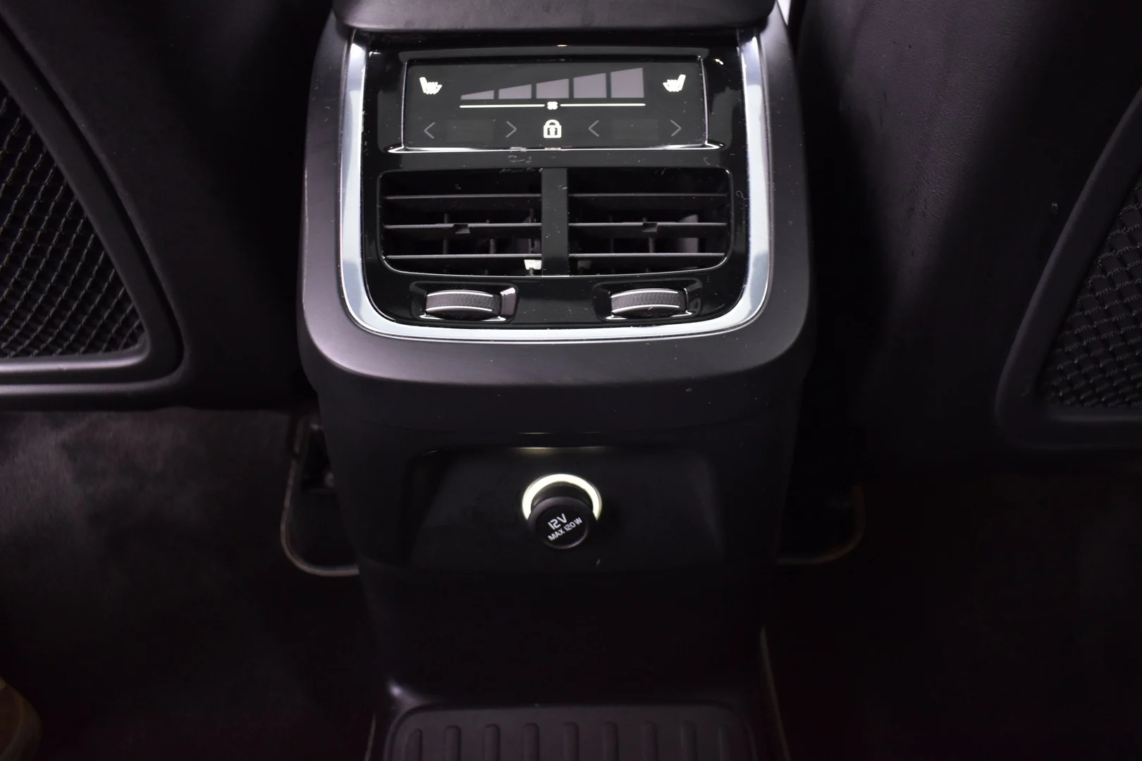 Car Image - 30GNxh9BGkKaPos0fiNL2F