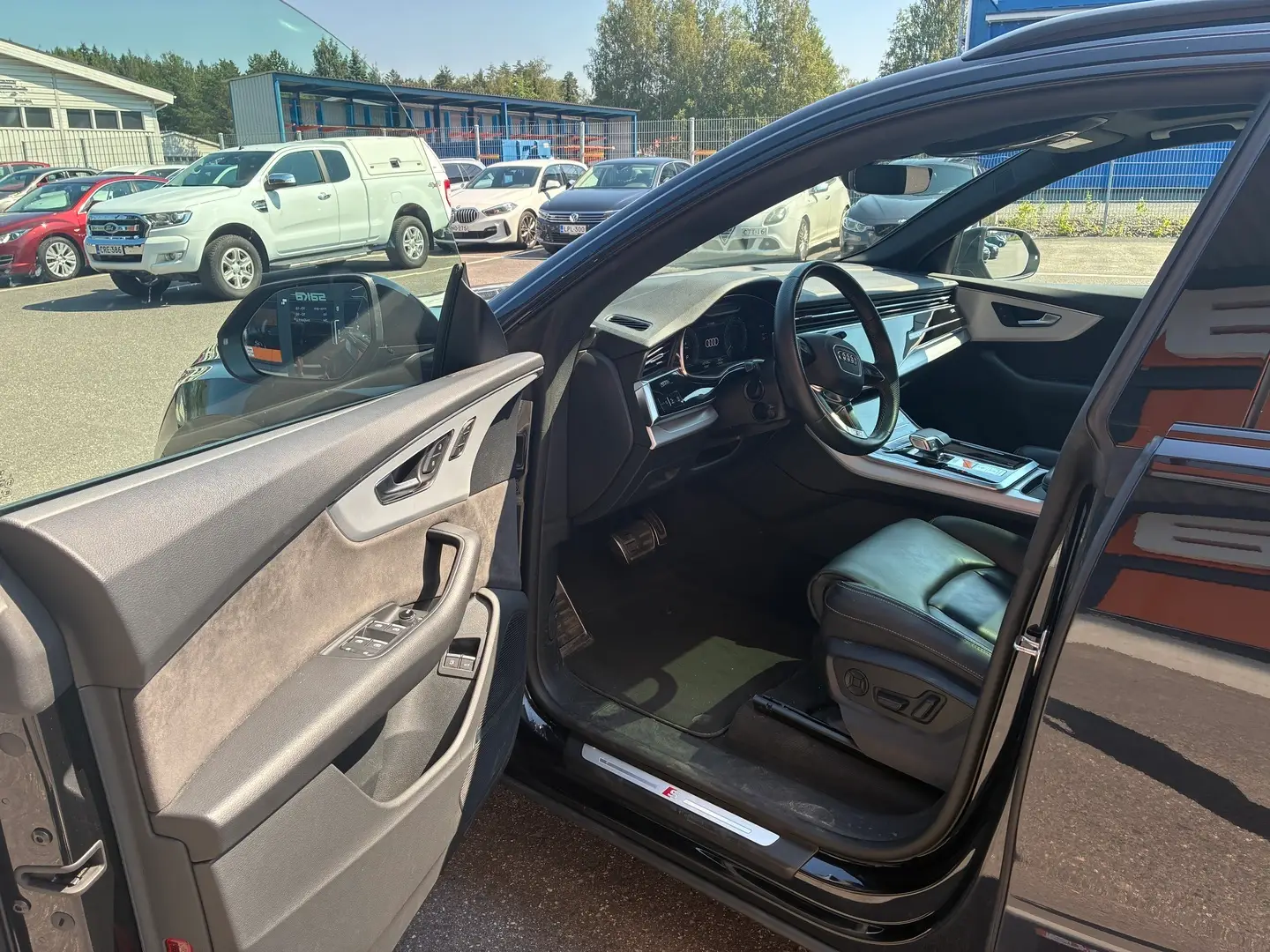 Car Image - 1qfI4qBRD05zFUSeRRjZOm