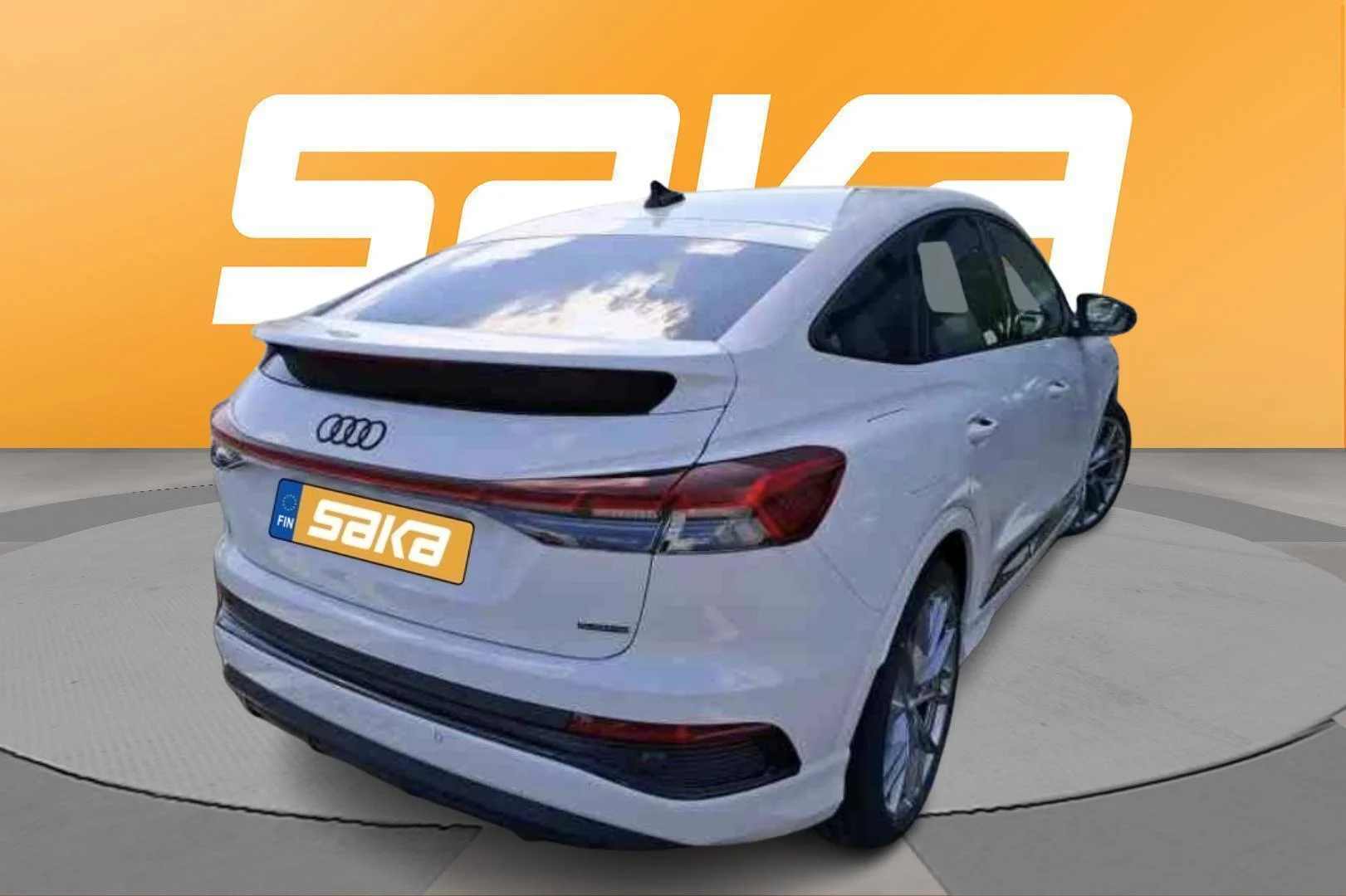 Car Image - 1rC8V9f4EHrQ8F2CJXqNwc