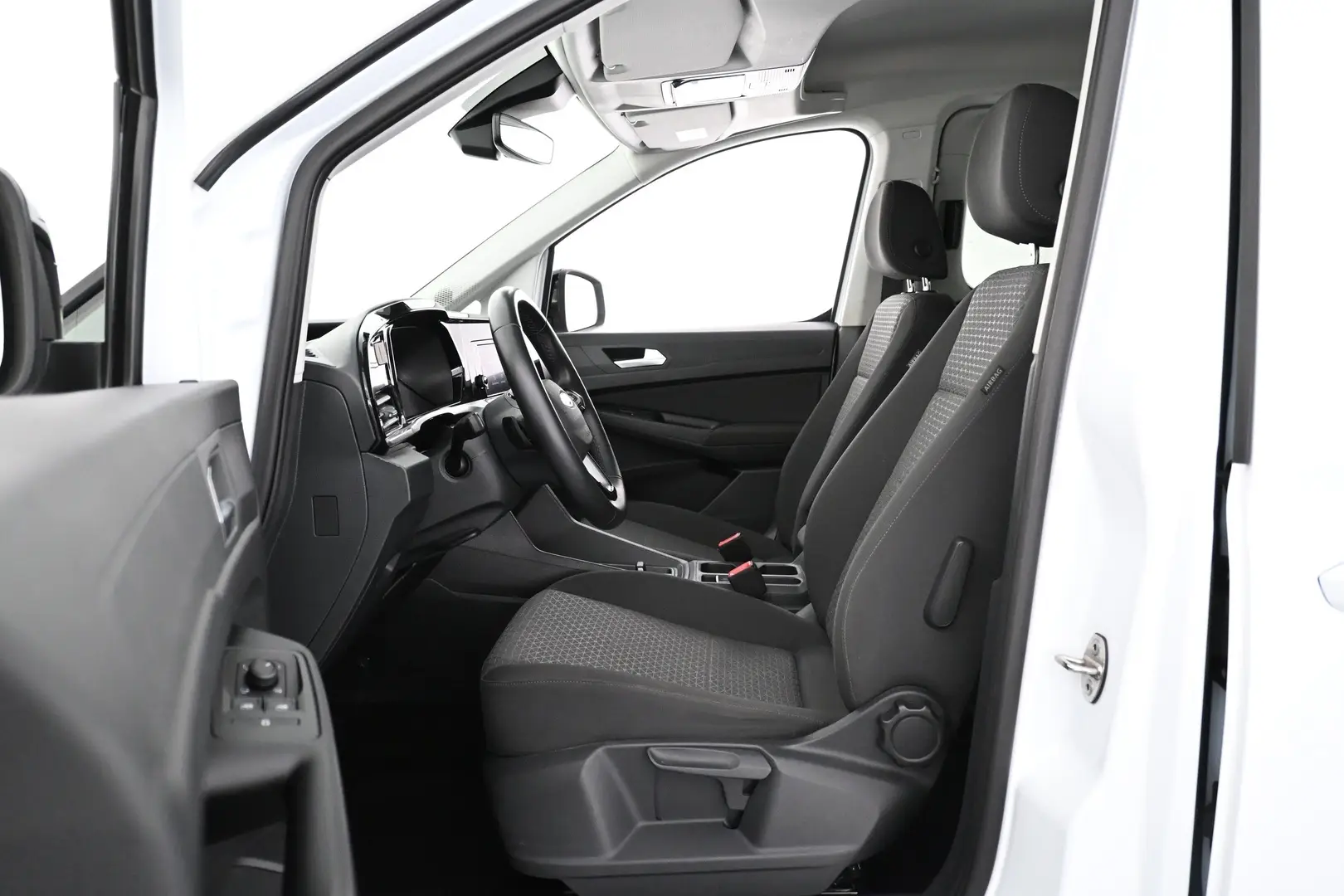 Car Image - 3lIQZxfwRv0O64SxRfnlgn