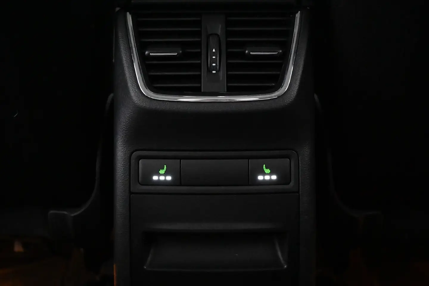 Car Image - 6i6PLgiPFyTUDfkWHydPUC