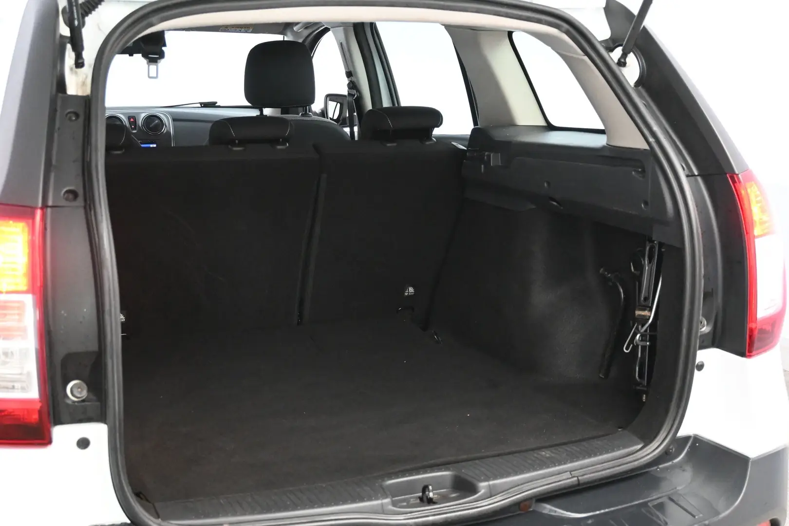 Car Image - 726ecYVQSsBqvZOjv7vS2J