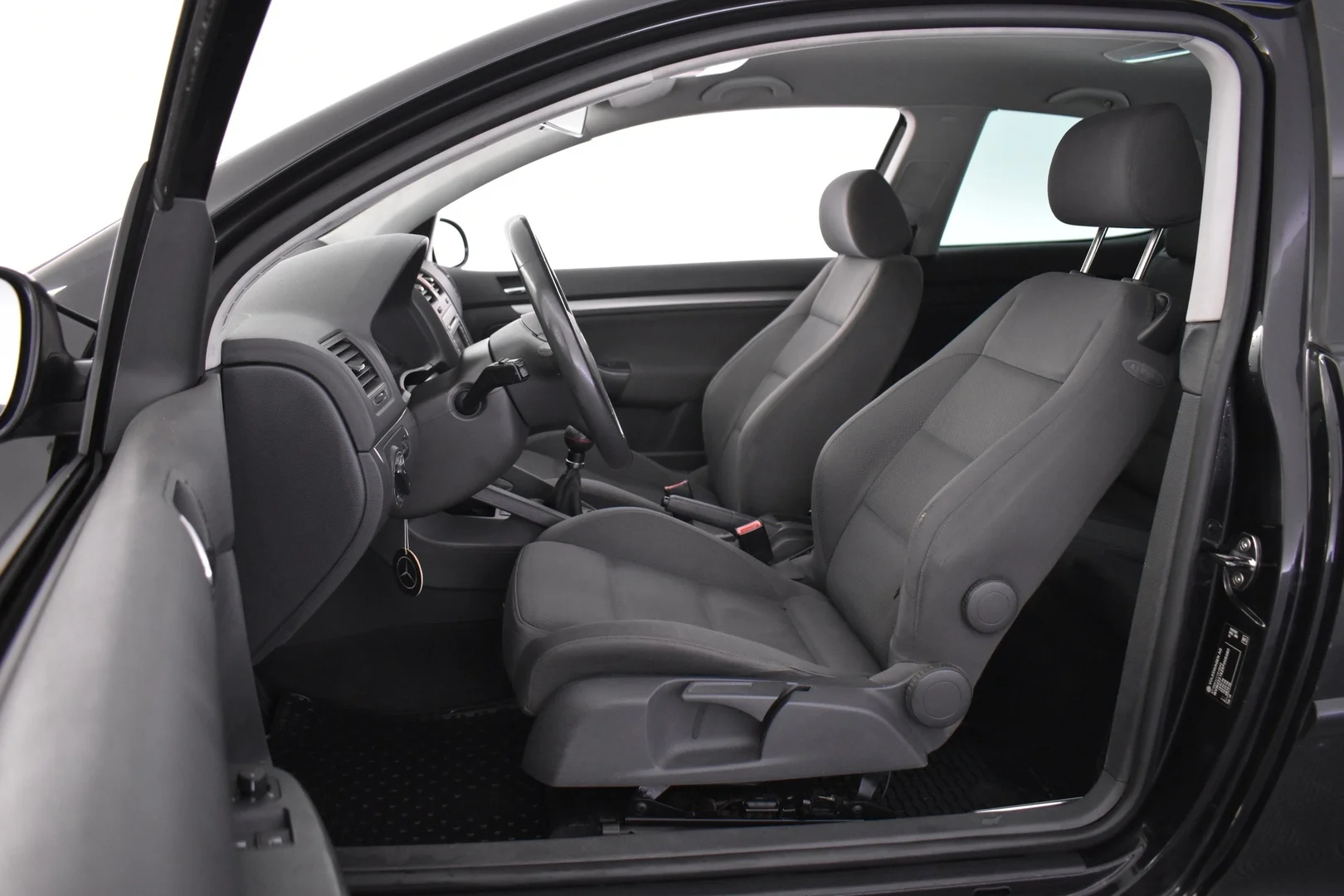 Car Image - 1pRaK0o0HOXgIP9z9CUhuZ