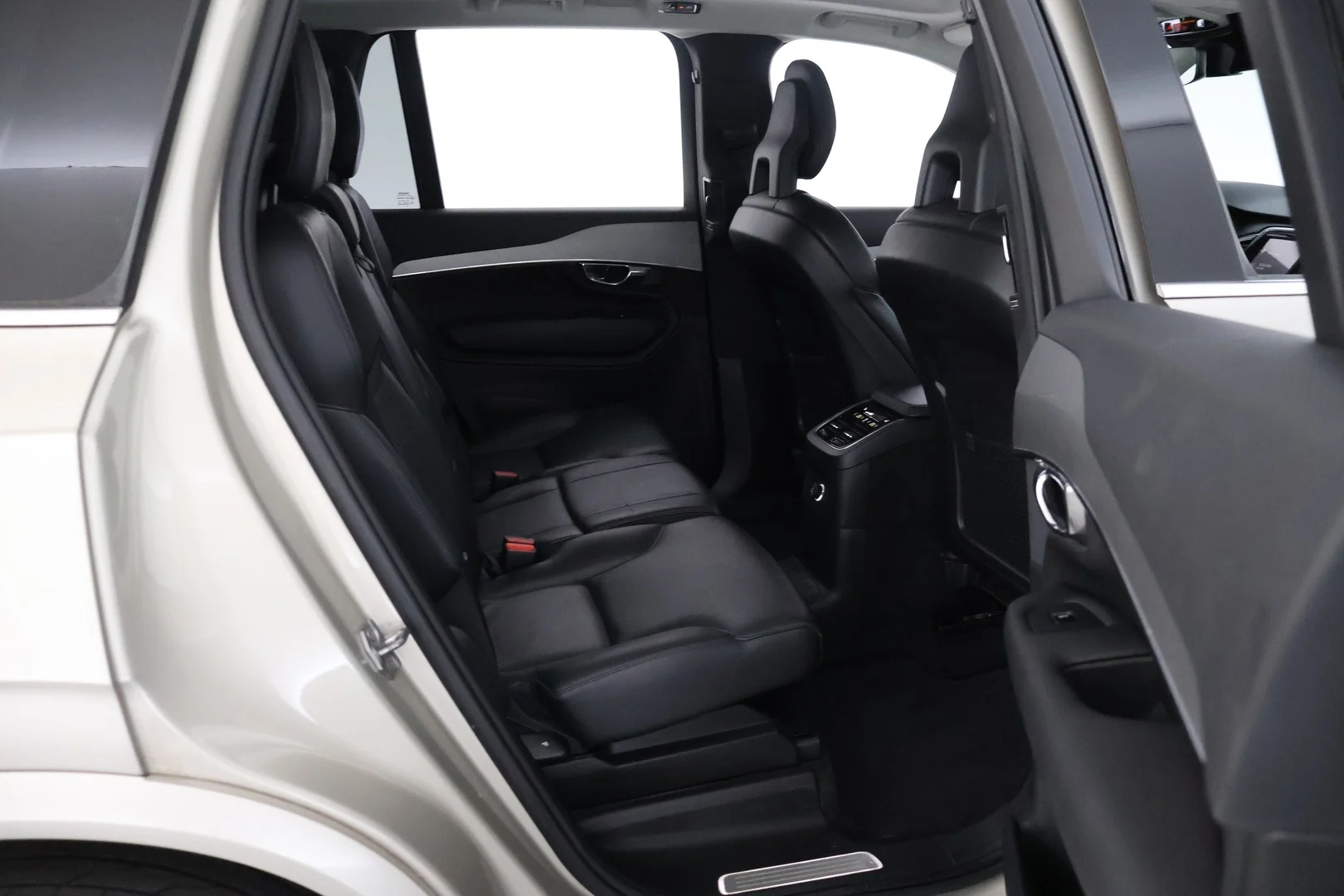Car Image - 1MHTd4aLh0gw8NZjdUV26r